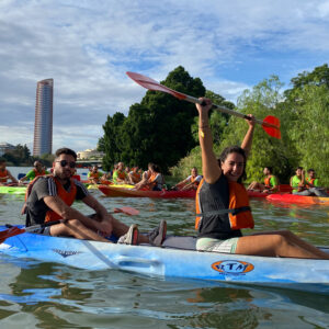 Kayak por el Guadalquivir en Sevilla